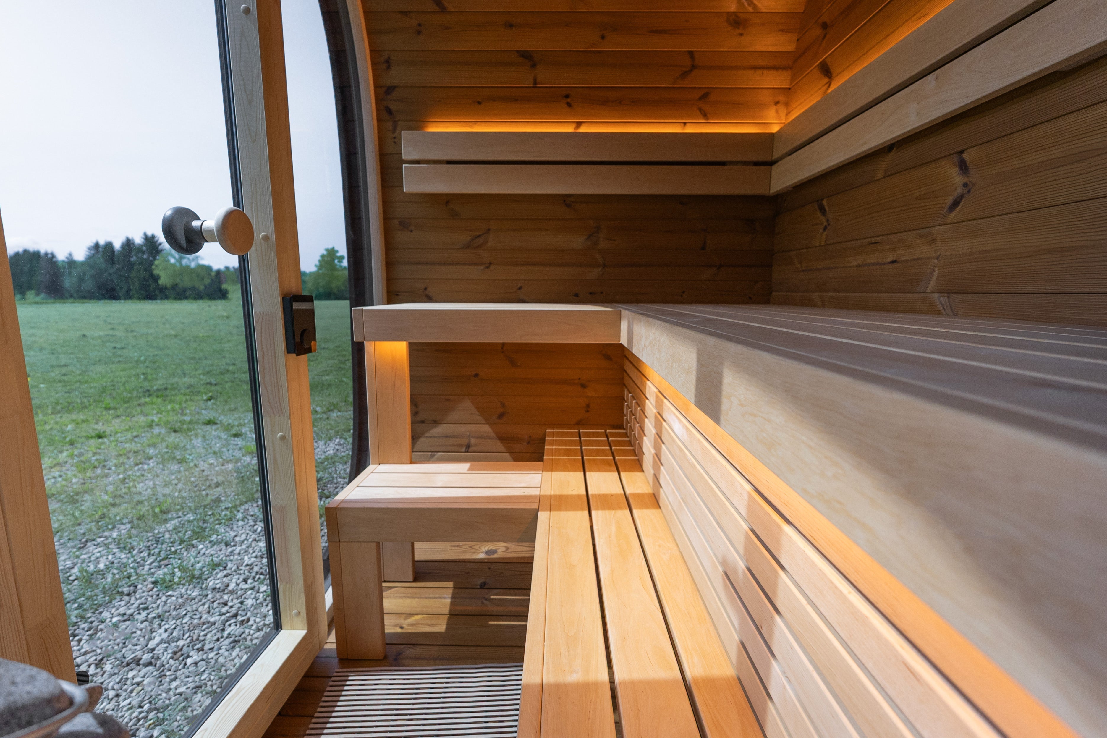 Leil Black Cube Classic 4 Person Outdoor Sauna Kit